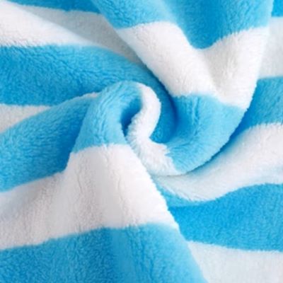 PetTowel™ - Rayures Bleu Ciel - royaume chats